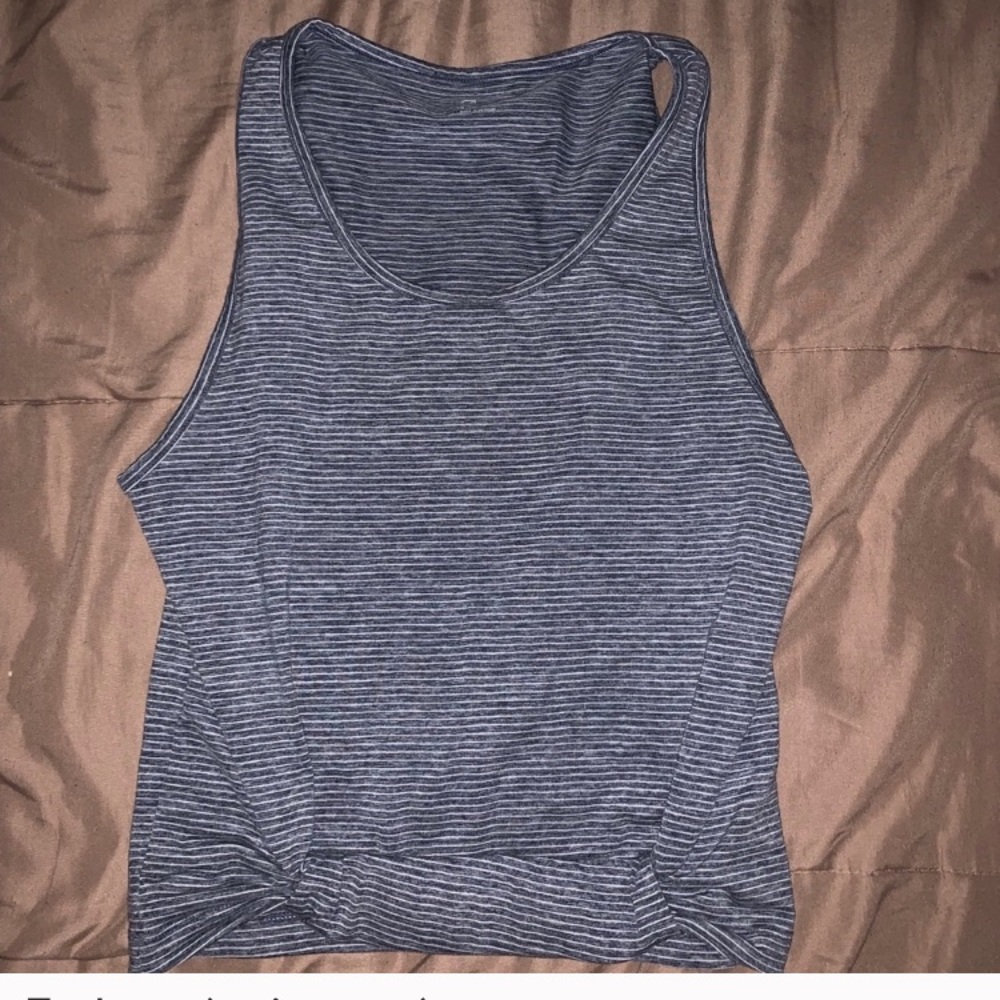 Athletic top